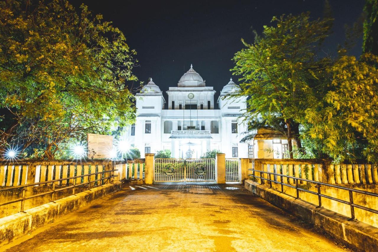 Hotel Thambu Illam Jaffna Exterior foto